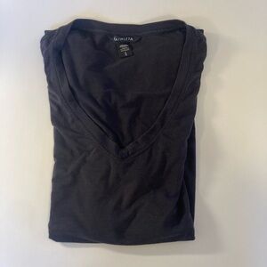 Athleta V-Neck Short Sleeve Tee